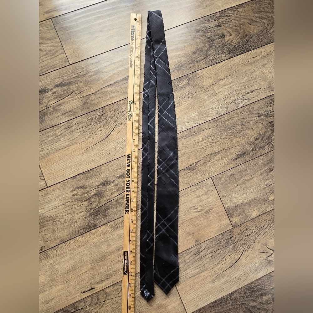 JF J. Ferrar Mens Black And Grey Polyester Tie - Picture 7 of 8